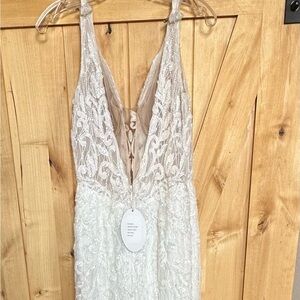 Amalfi Ivory Lace Gown